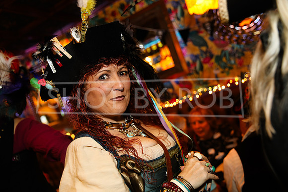 SHOT_BY_ROB-2386