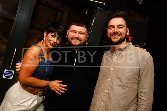 SHOT_BY_ROB-3033
