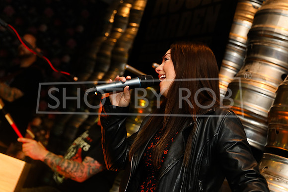 SHOT_BY_ROB-4704