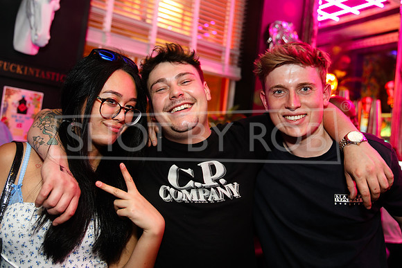 SHOT_BY_ROB-7054