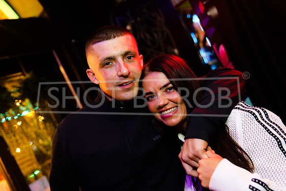 SHOT_BY_ROB-7705