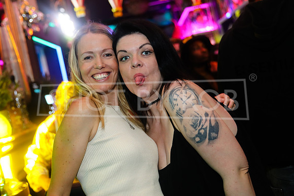 SHOT_BY_ROB-7787