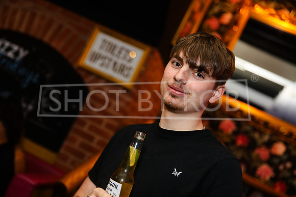 SHOT_BY_ROB-7977