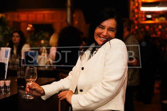 SHOT_BY_ROB-8002