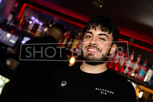 SHOT_BY_ROB-8077