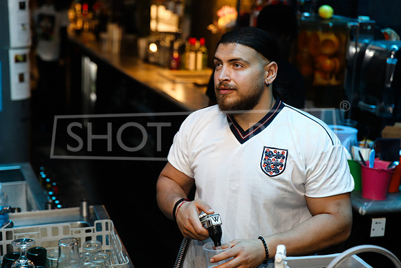 SHOT_BY_ROB-1010