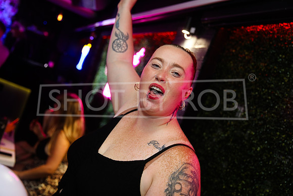 SHOT_BY_ROB-1585