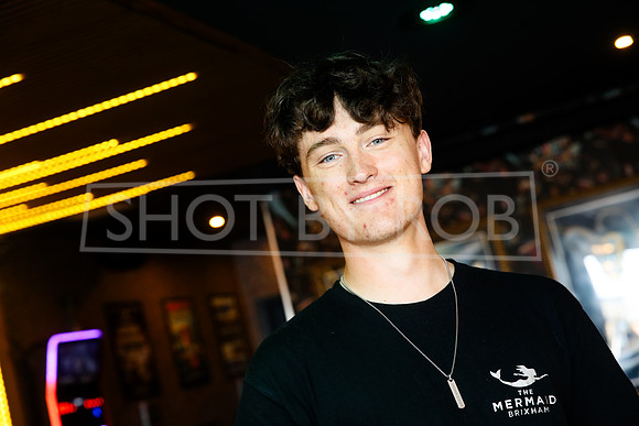 SHOT_BY_ROB-1448