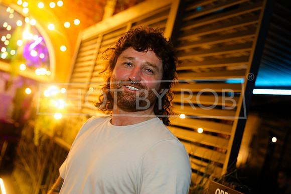 SHOT_BY_ROB-2041