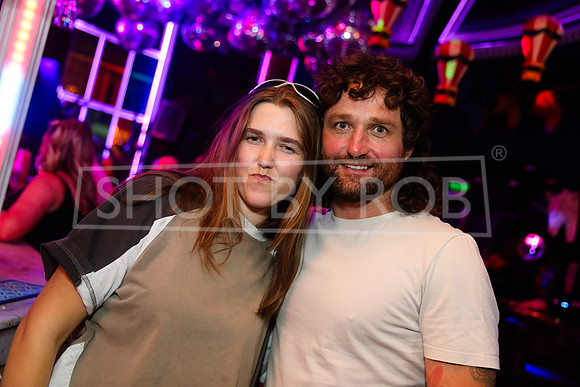 SHOT_BY_ROB-4364