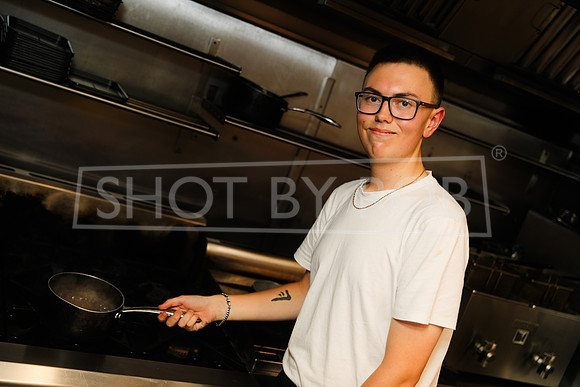 SHOT_BY_ROB-4566