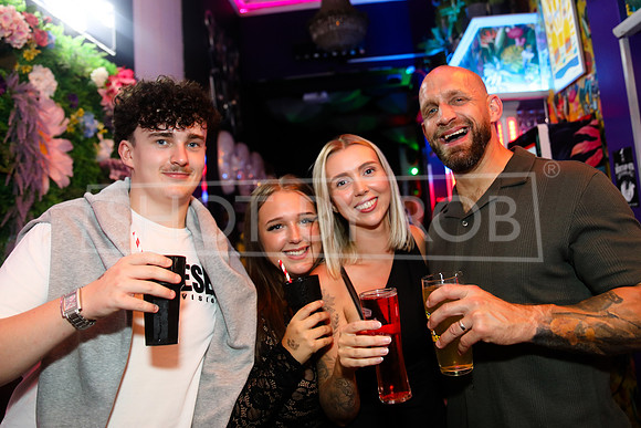 SHOT_BY_ROB-7023