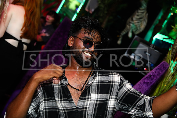 SHOT_BY_ROB-7033