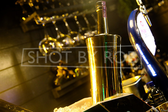 SHOT_BY_ROB-7564