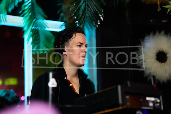 SHOT_BY_ROB-4515