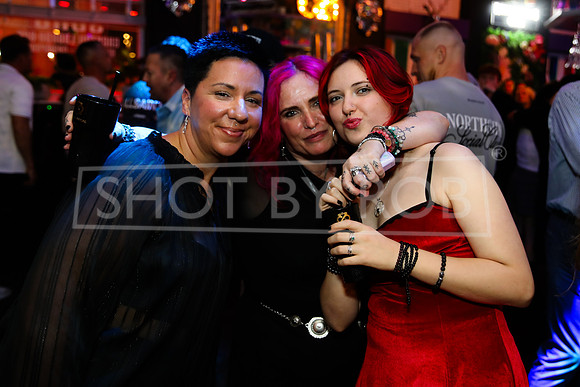 SHOT_BY_ROB-1447
