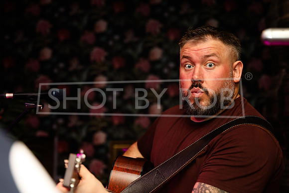 SHOT_BY_ROB-9941