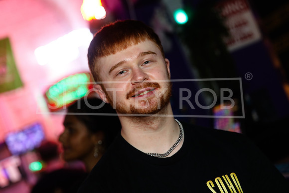 SHOT_BY_ROB-1583