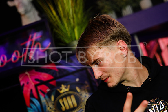 SHOT_BY_ROB-2817