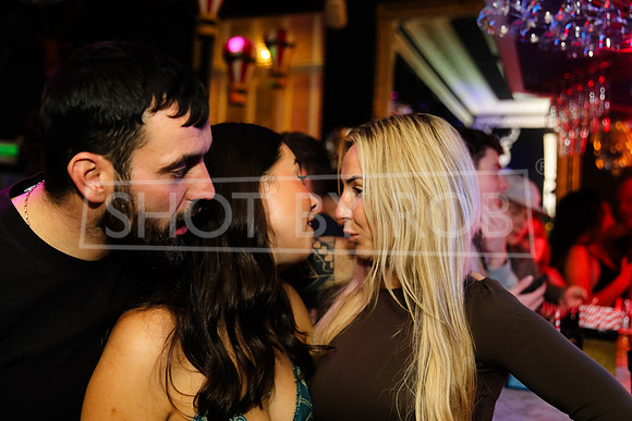 SHOT_BY_ROB-4103