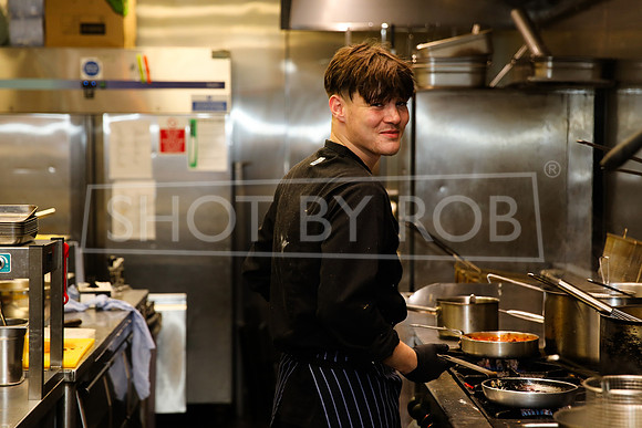SHOT_BY_ROB-2533