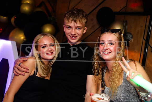 SHOT_BY_ROB-3477