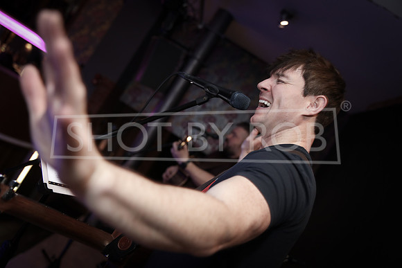 SHOT_BY_ROB-1014