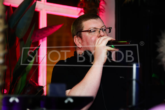 SHOT_BY_ROB-7881