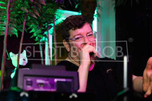 SHOT_BY_ROB-8941