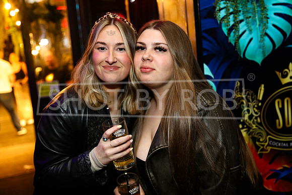 SHOT_BY_ROB-7921