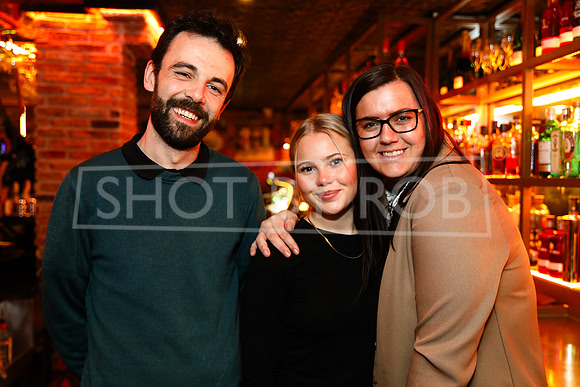 SHOT_BY_ROB-4107