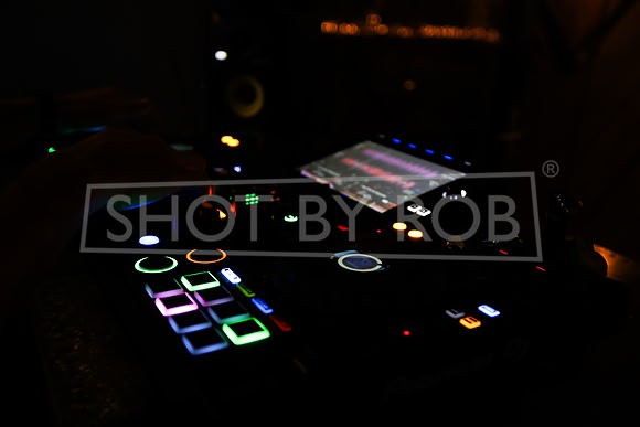 SHOT_BY_ROB-8709