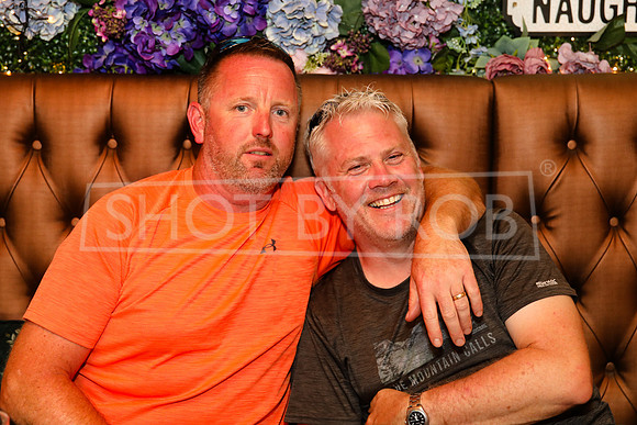 SHOT_BY_ROB-7574