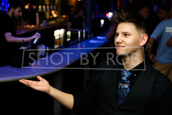 SHOT_BY_ROB-1584