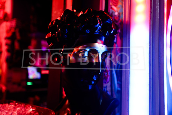 SHOT_BY_ROB-1606