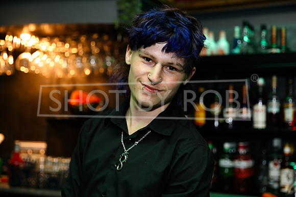 SHOT_BY_ROB-4701