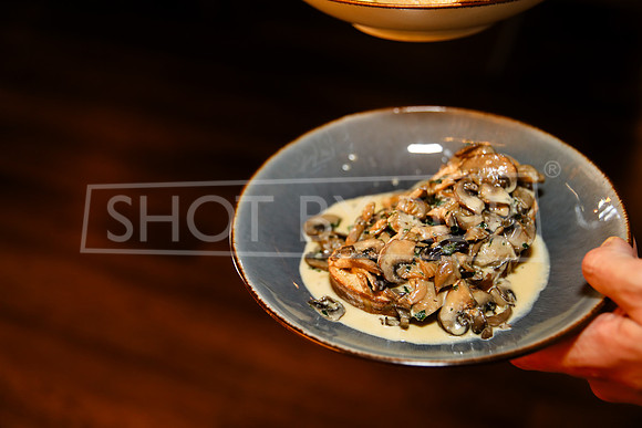 SHOT_BY_ROB-7693