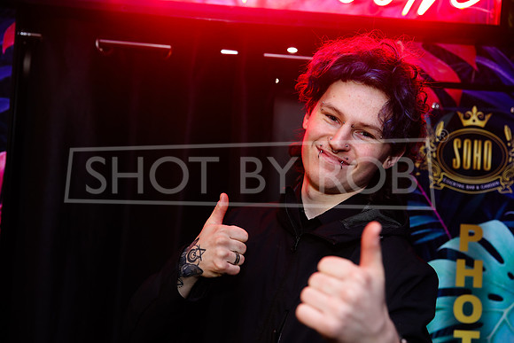 SHOT_BY_ROB-8076