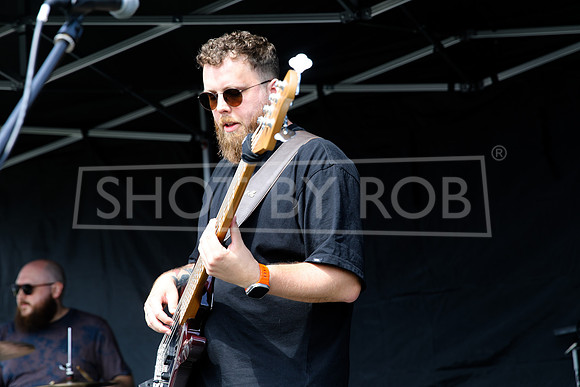 SHOT_BY_ROB-4007