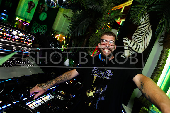 SHOT_BY_ROB-6904