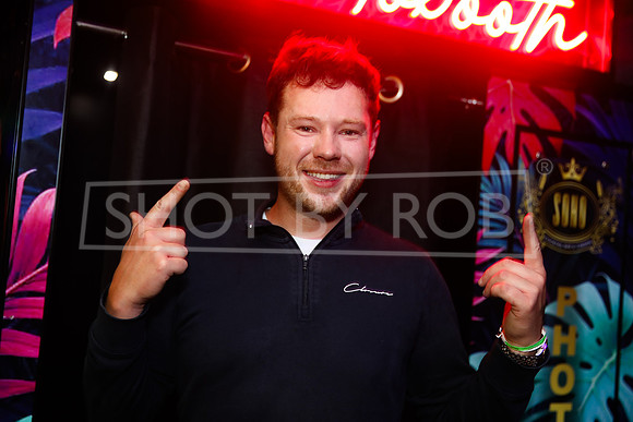 SHOT_BY_ROB-7644