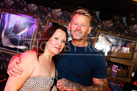 SHOT_BY_ROB-9464