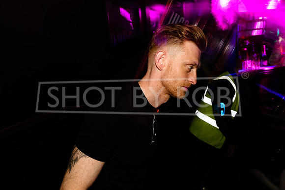 SHOT_BY_ROB-1288