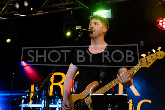 SHOT_BY_ROB-7297