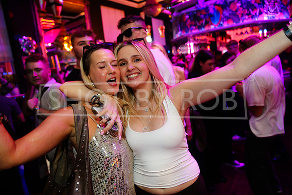 SHOT_BY_ROB-7521