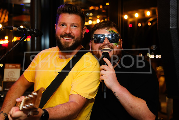 SHOT_BY_ROB-7875