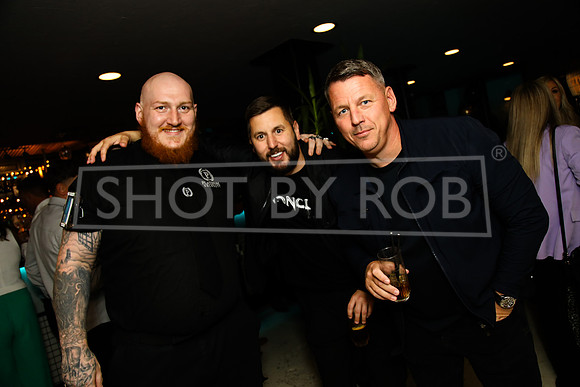 SHOT_BY_ROB-1538