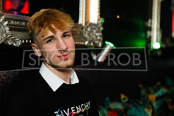SHOT_BY_ROB-7870