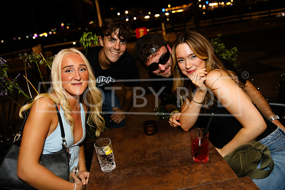 SHOT_BY_ROB-8370
