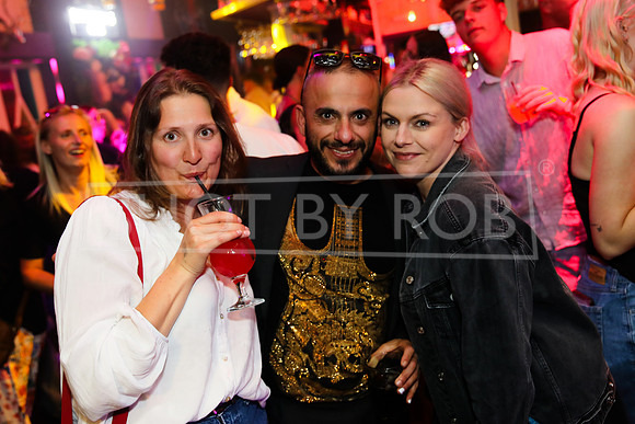 SHOT_BY_ROB-4489